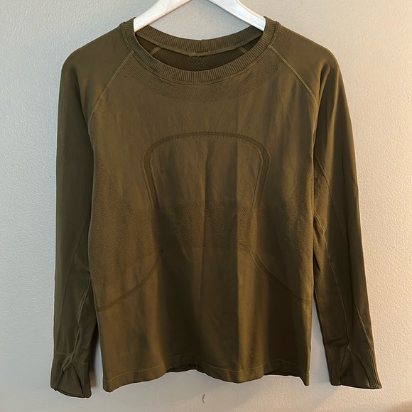 Lululemon Swiftly Tech Long Sleeve Size 8 - Picture 1 of 3